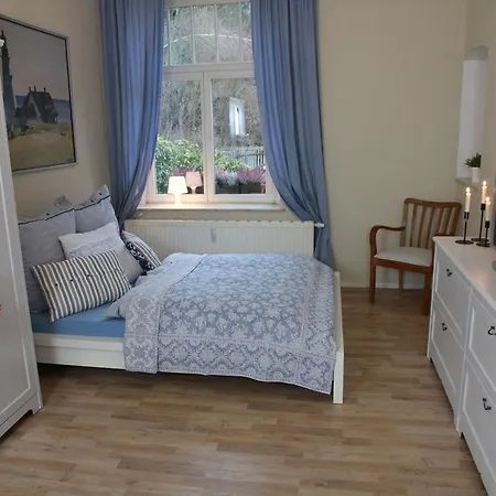 Apartment Ferienwohnung *