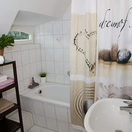 Apartment Ferienwohnung *